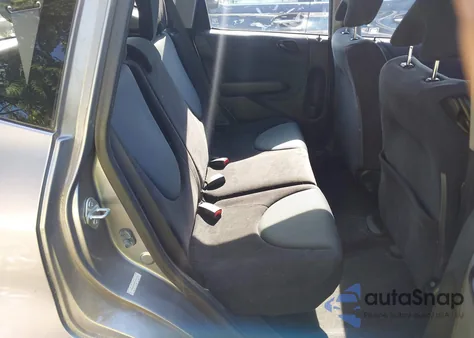 2007 Honda Fit from USA, damaged, VIN JHMGD38467S029463